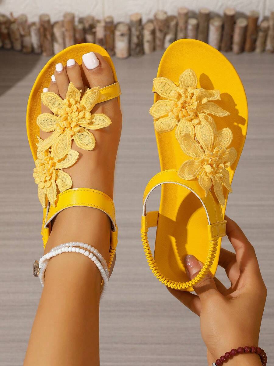 Floréa | Sandali con Fiori Ricamati e Soletta Ortopedica