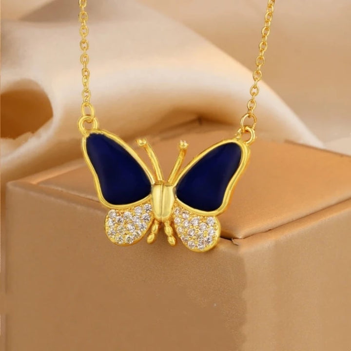 Adaina™ Collana a farfalla